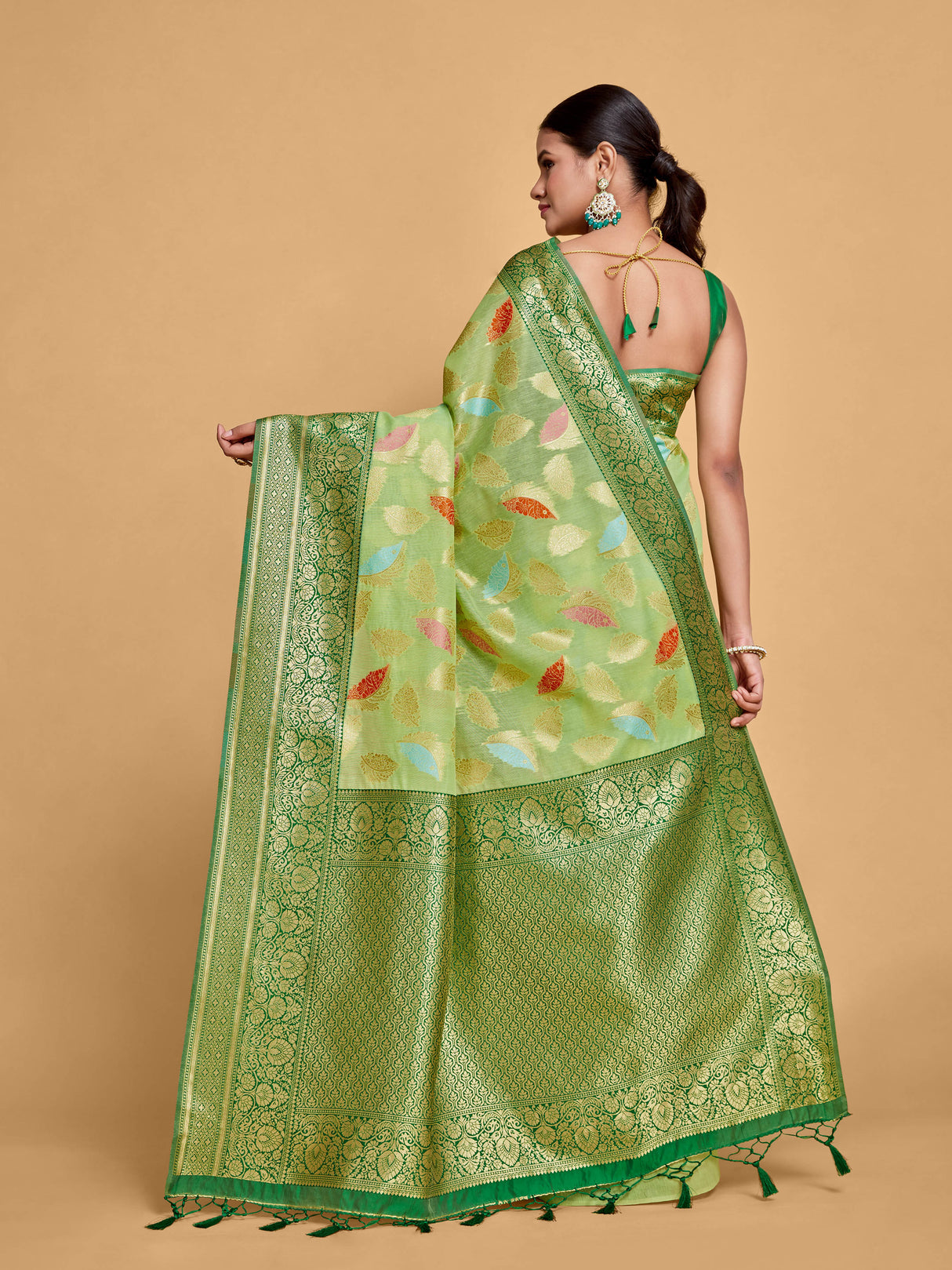 Mimosa Women's Woven Design Kanjivaram Linen Saree With Blouse Piece : SA00001245PSFREE