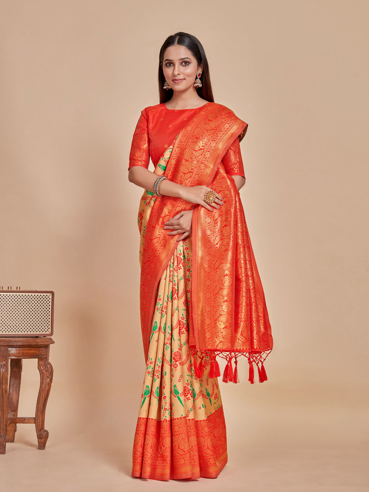 Mimosa Women's Woven Design Kanjivaram Style Art Silk Saree With Blouse Piece : SA00001257PCFREE