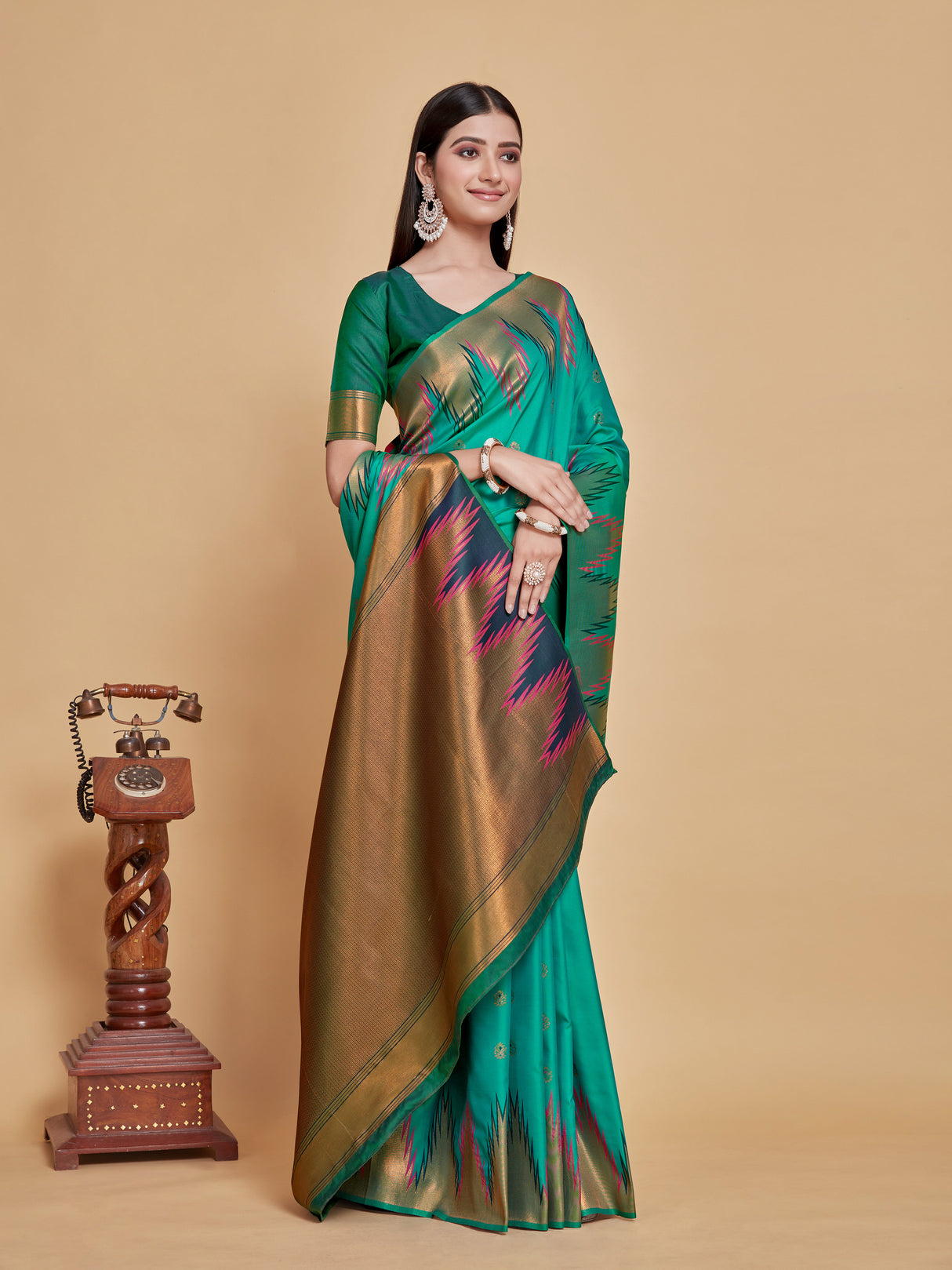 Mimosa Women's Woven Design Kanjivaram Style Art Silk Saree With Blouse Piece : SA00001386RMFREE
