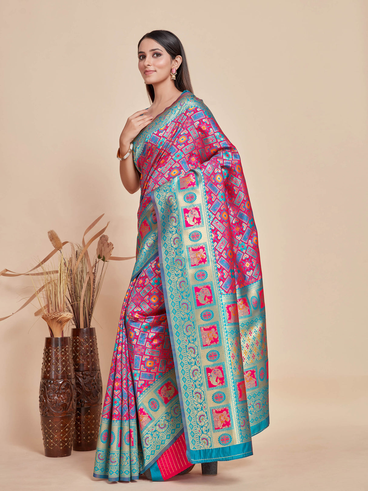 Mimosa Women's Woven Design Patola Style Art Silk Saree With Blouse Piece : SA00001344PNKFREE