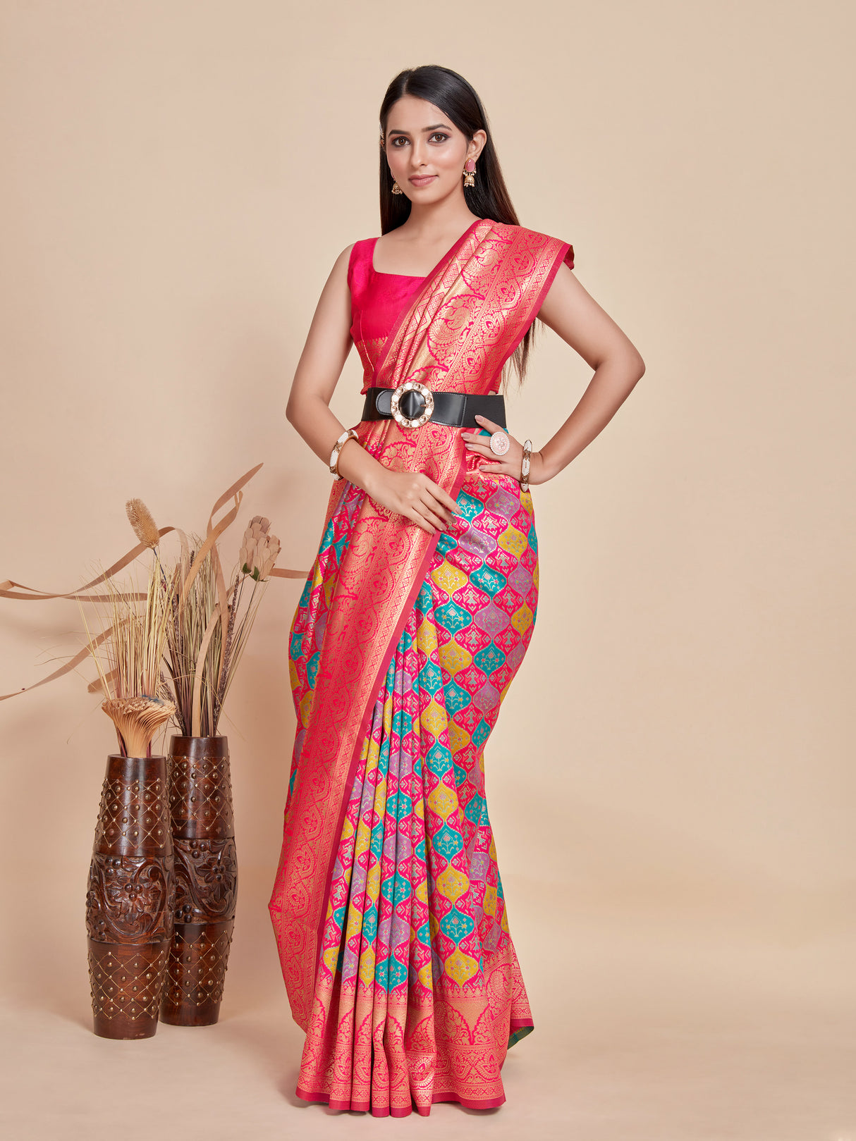 Mimosa Women's Woven Design Patola Style Art Silk Saree With Blouse Piece : SA00001343PNKFREE