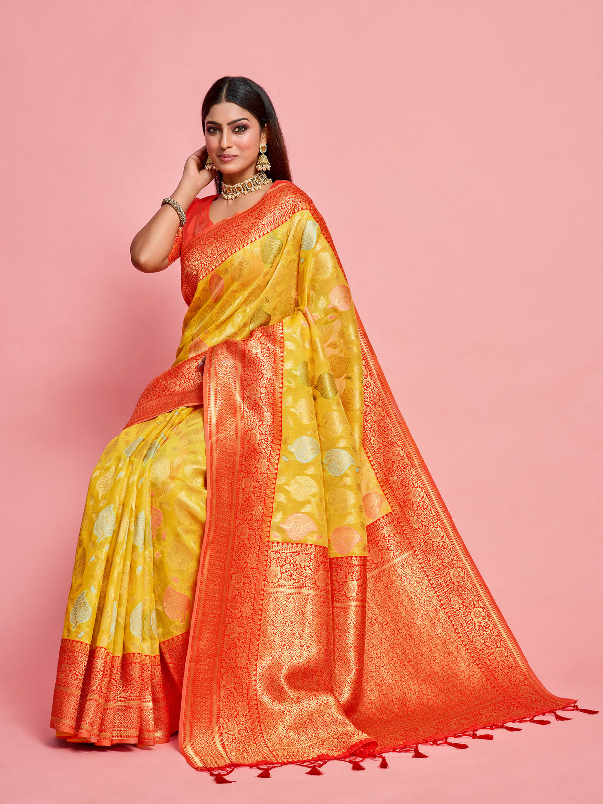 Mimosa Women's Woven Design Kanjivaram Linen Saree With Blouse Piece : SA00001236GDFREE