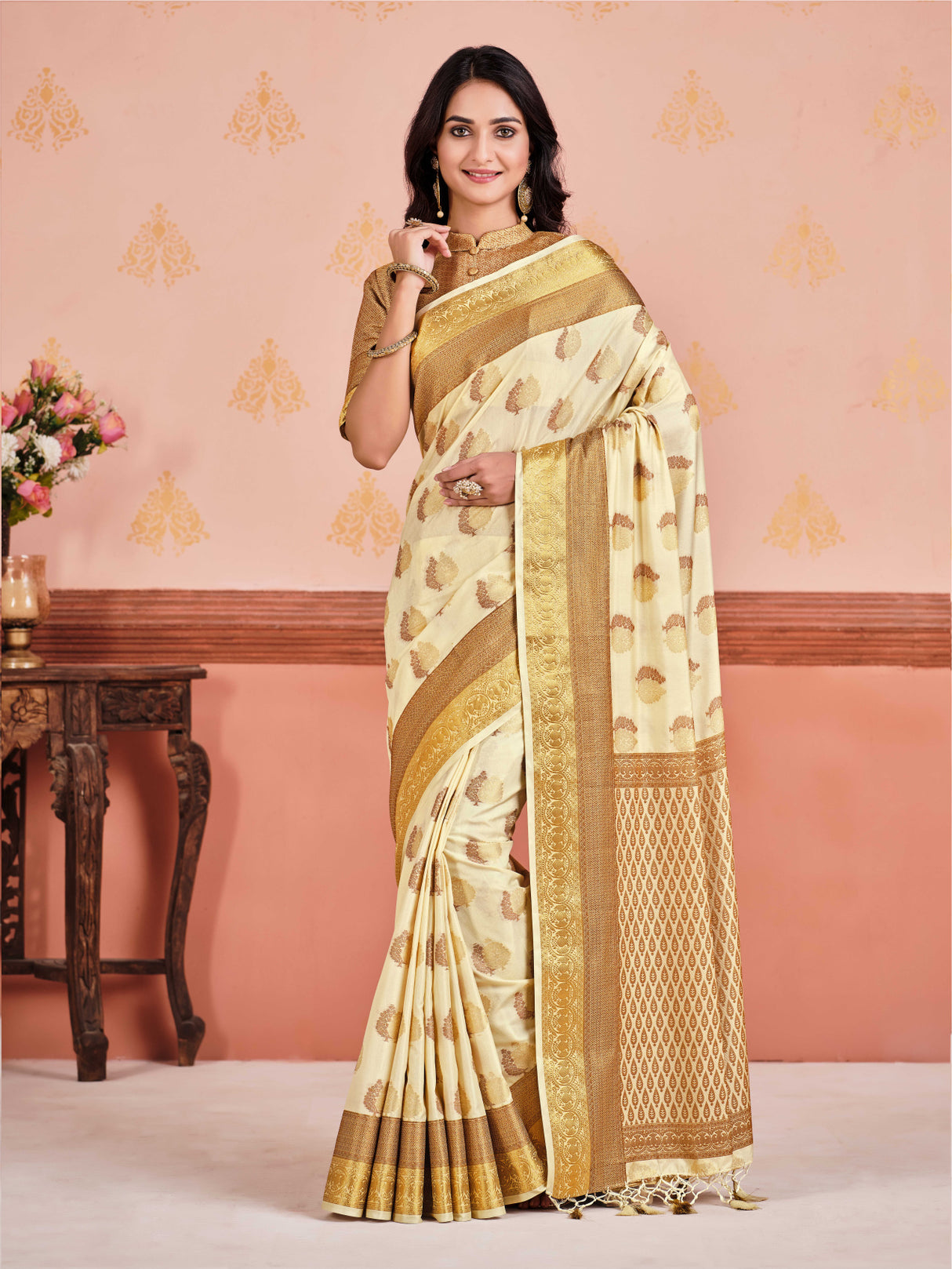 Mimosa Womens Art Silk Saree Kanjivaram Halfwhite Color