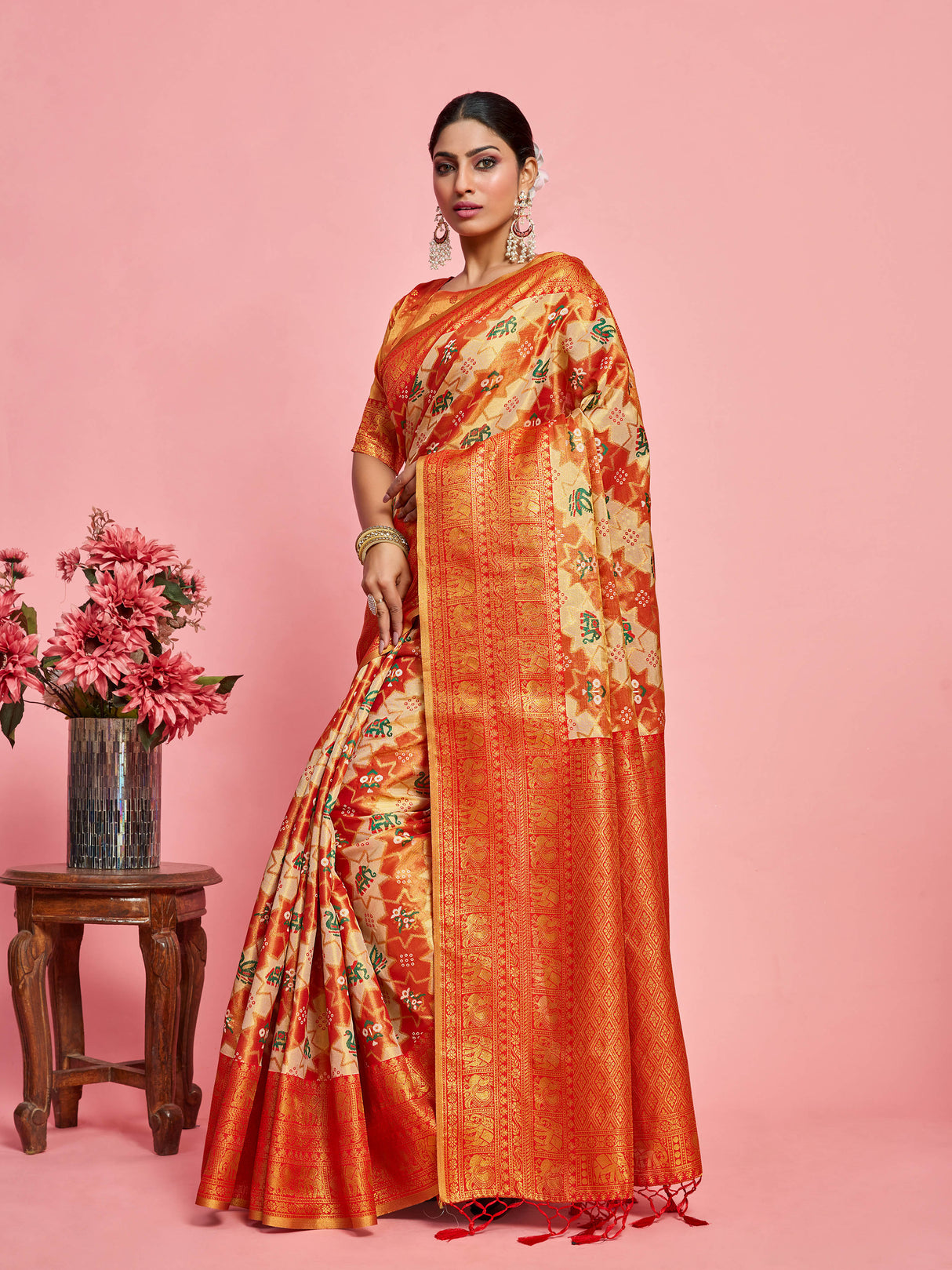 Mimosa Women's Woven Design Kanjivaram Art Silk Saree With Blouse Piece : SA00001232REDFREE