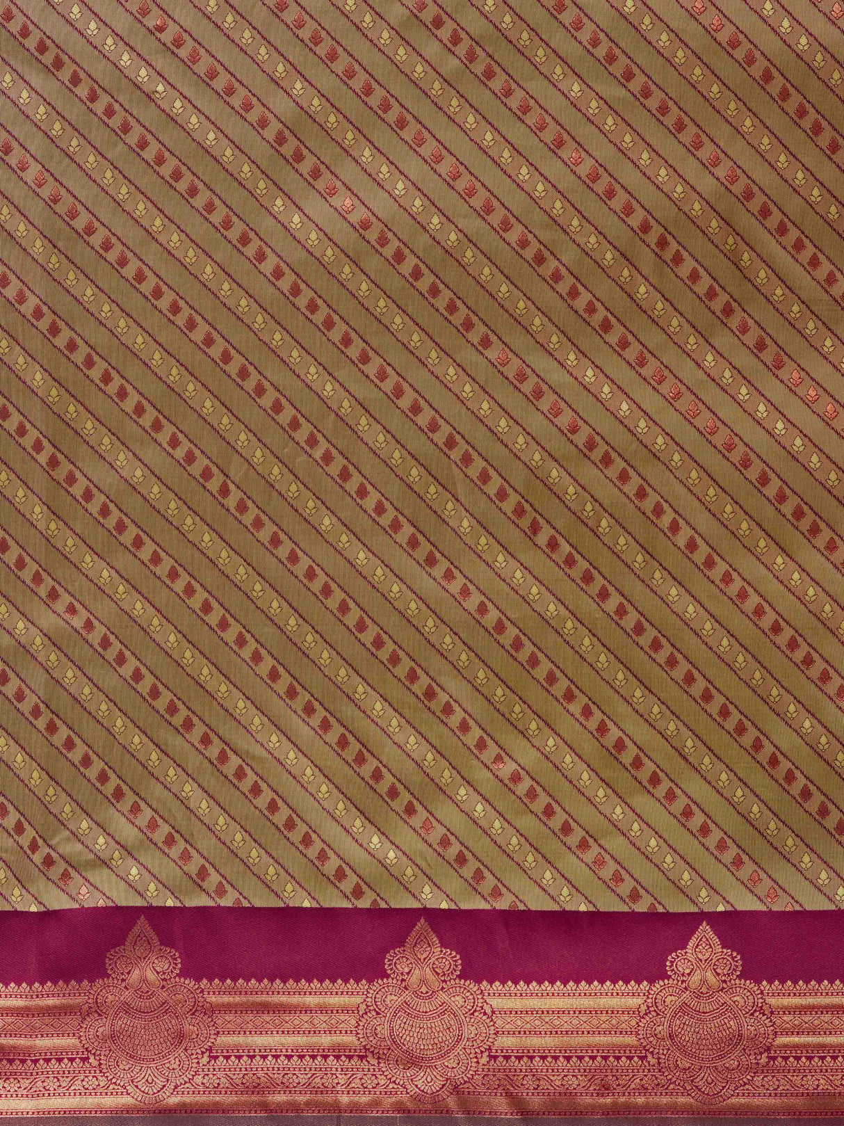 Mimosa Women's Woven Design Kanjivaram Style Art Silk Saree With Blouse Piece : SA00001252OLFREE