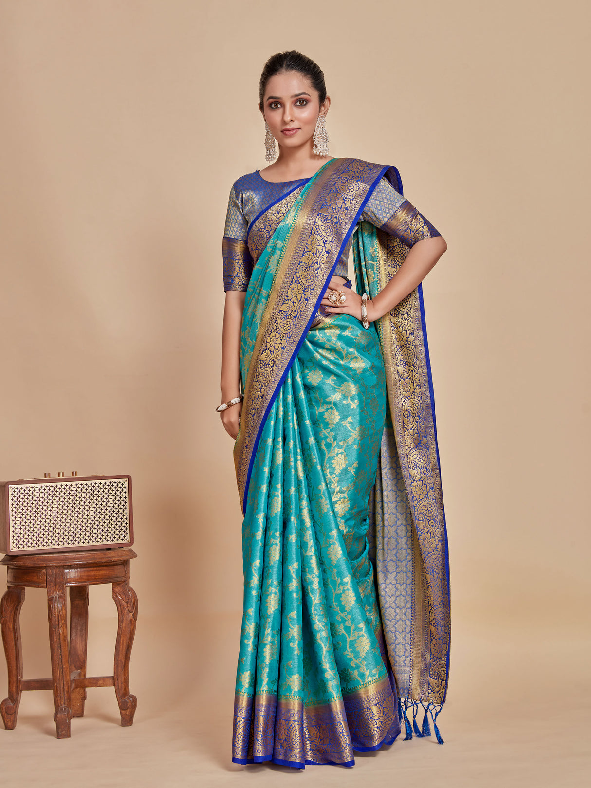 Mimosa Women's Woven Design Kanjivaram Style Art Silk Saree With Blouse Piece : SA0000375ANFREE