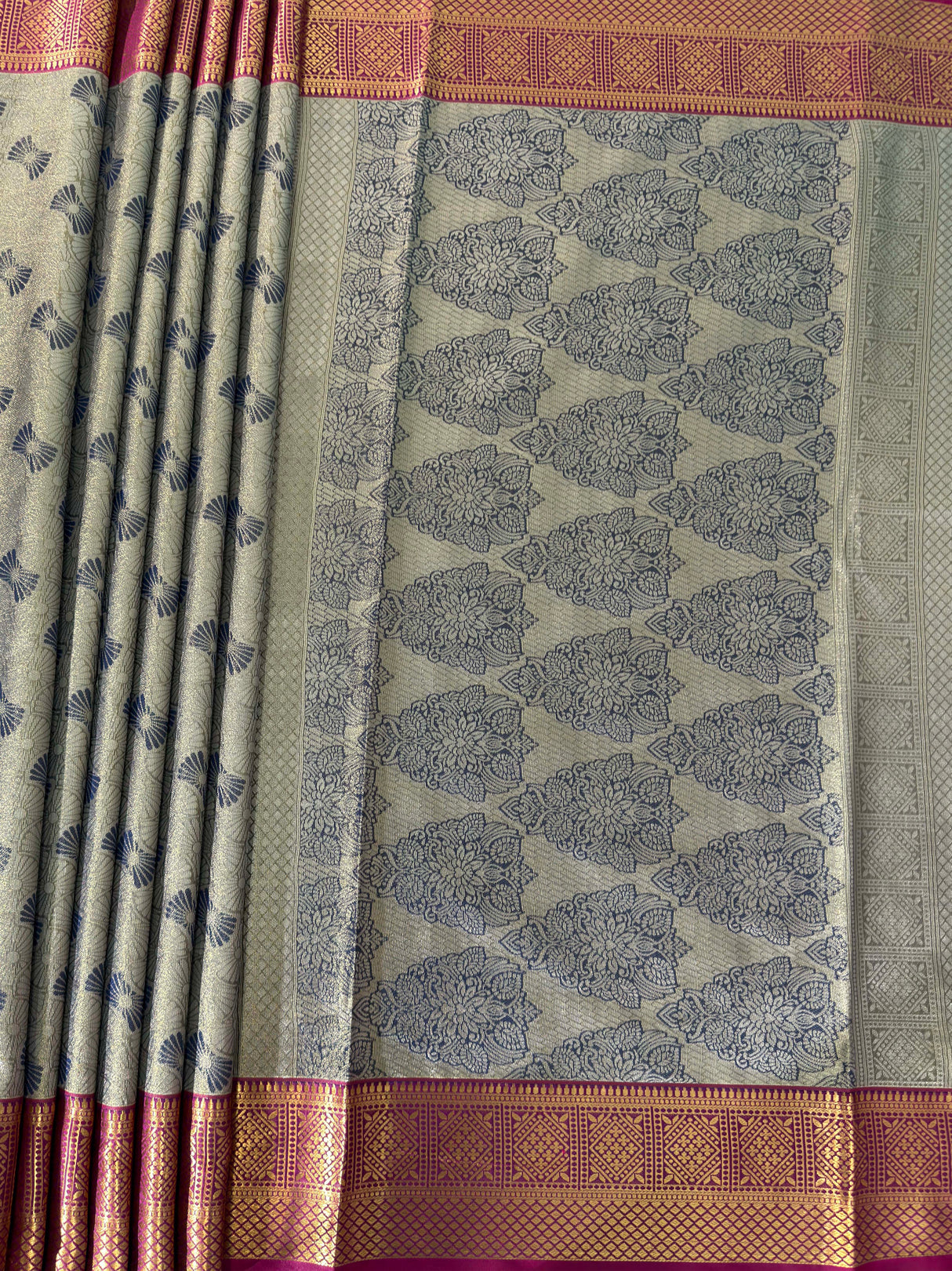 MIMOSA Women's Woven Design Kanjivaram Style Art Silk Saree with Blouse Piece - Navy Blue (SA00002804NVFREE)