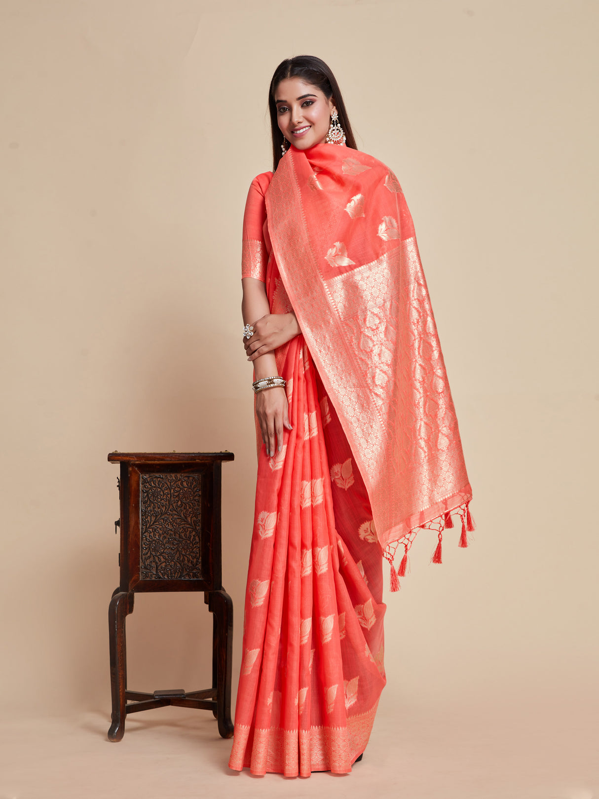 Mimosa Women's Woven Design Banarasi Poly Cotton Saree With Blouse Piece : SA00001060GJ
