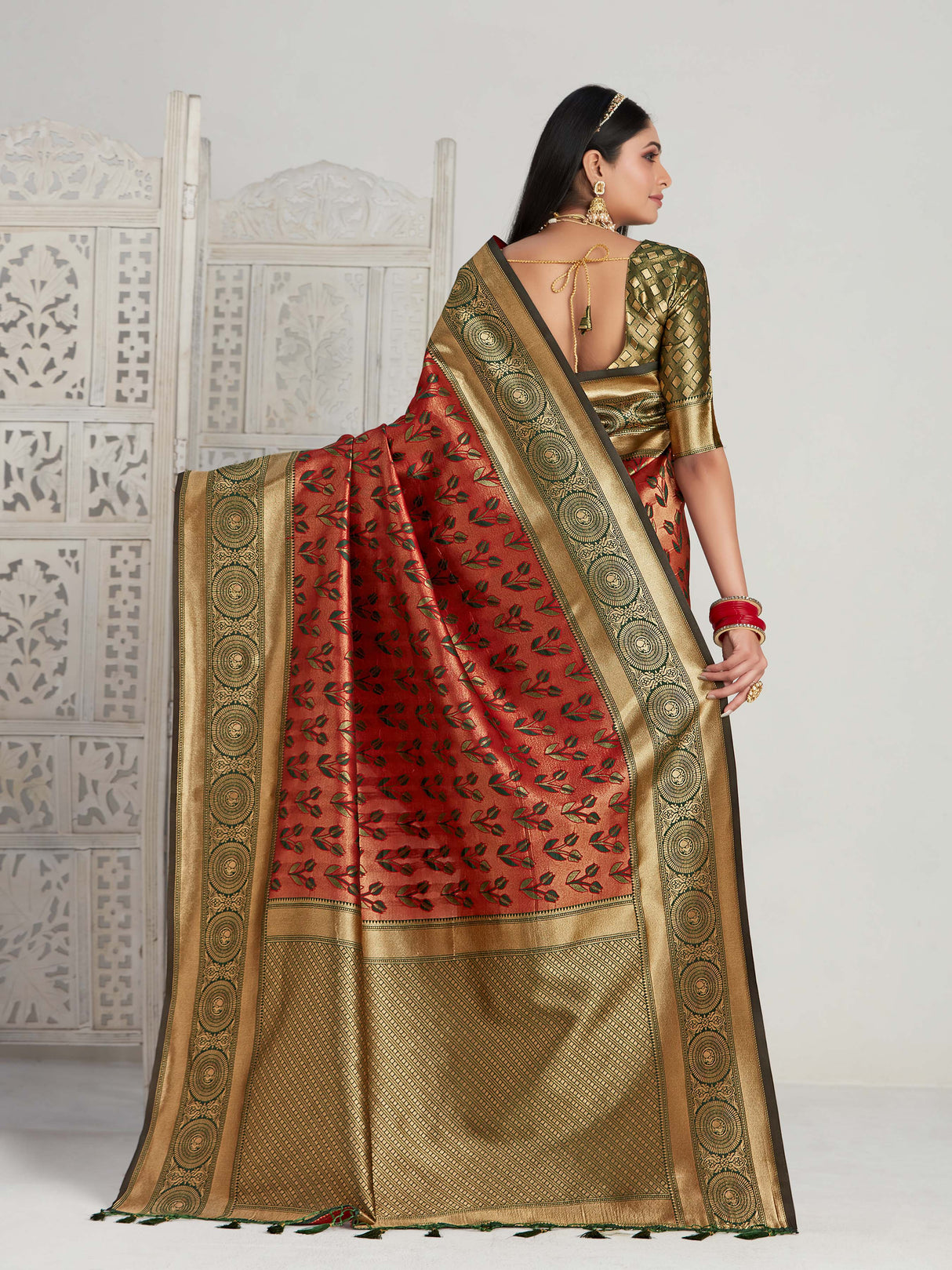 Mimosa Women's Woven Design Kanjivaram Art Silk Saree With Blouse Piece : SA00001144MR