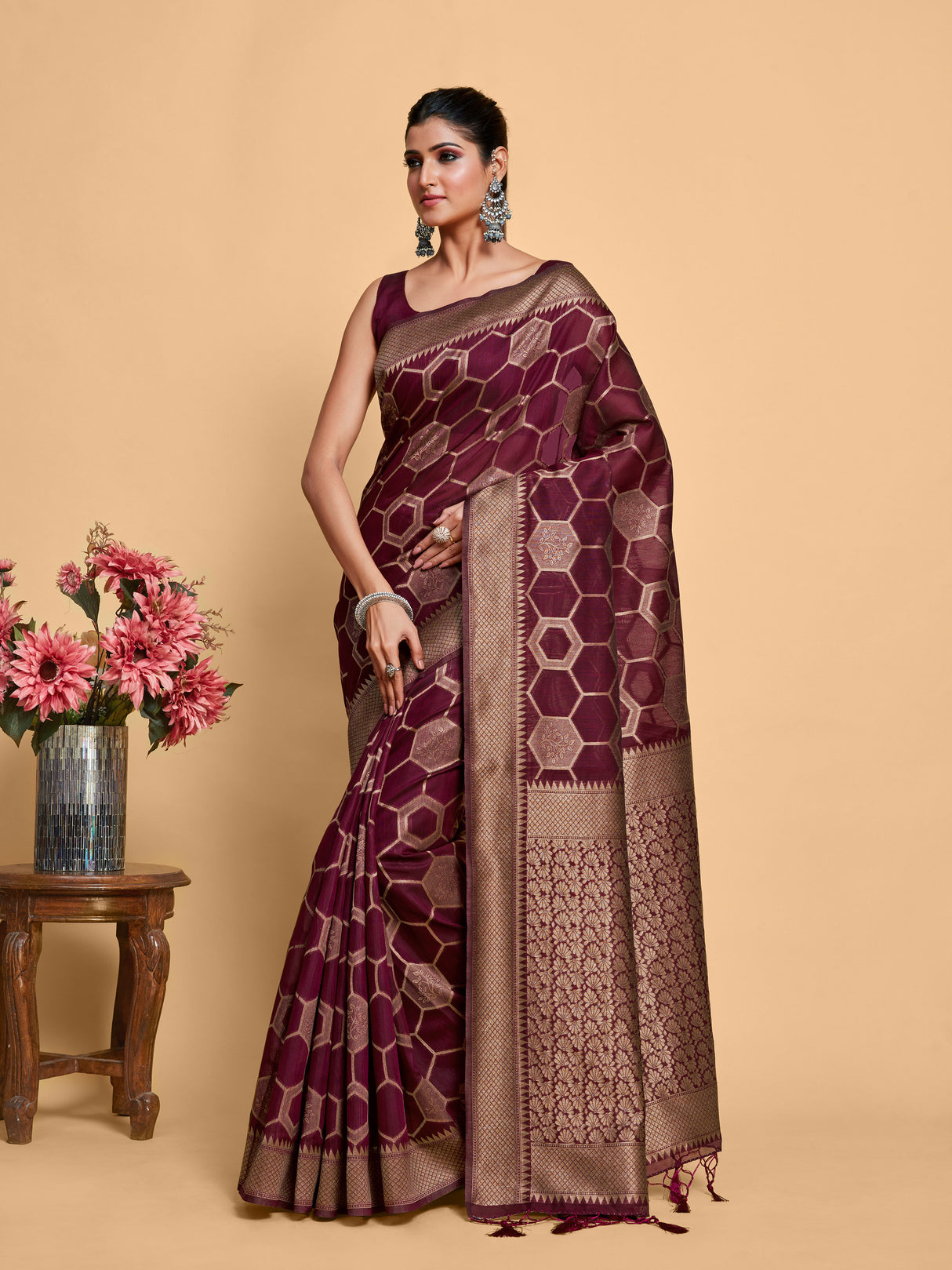Mimosa Women's Woven Design Banarasi Linen Saree With Blouse Piece : SA00001235WNFREE