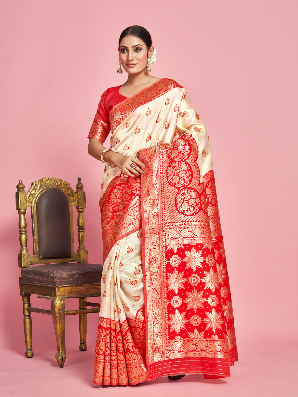 Mimosa Women's Woven Design Kanjivaram Art Silk Saree With Blouse Piece : SA00001340WHFREE