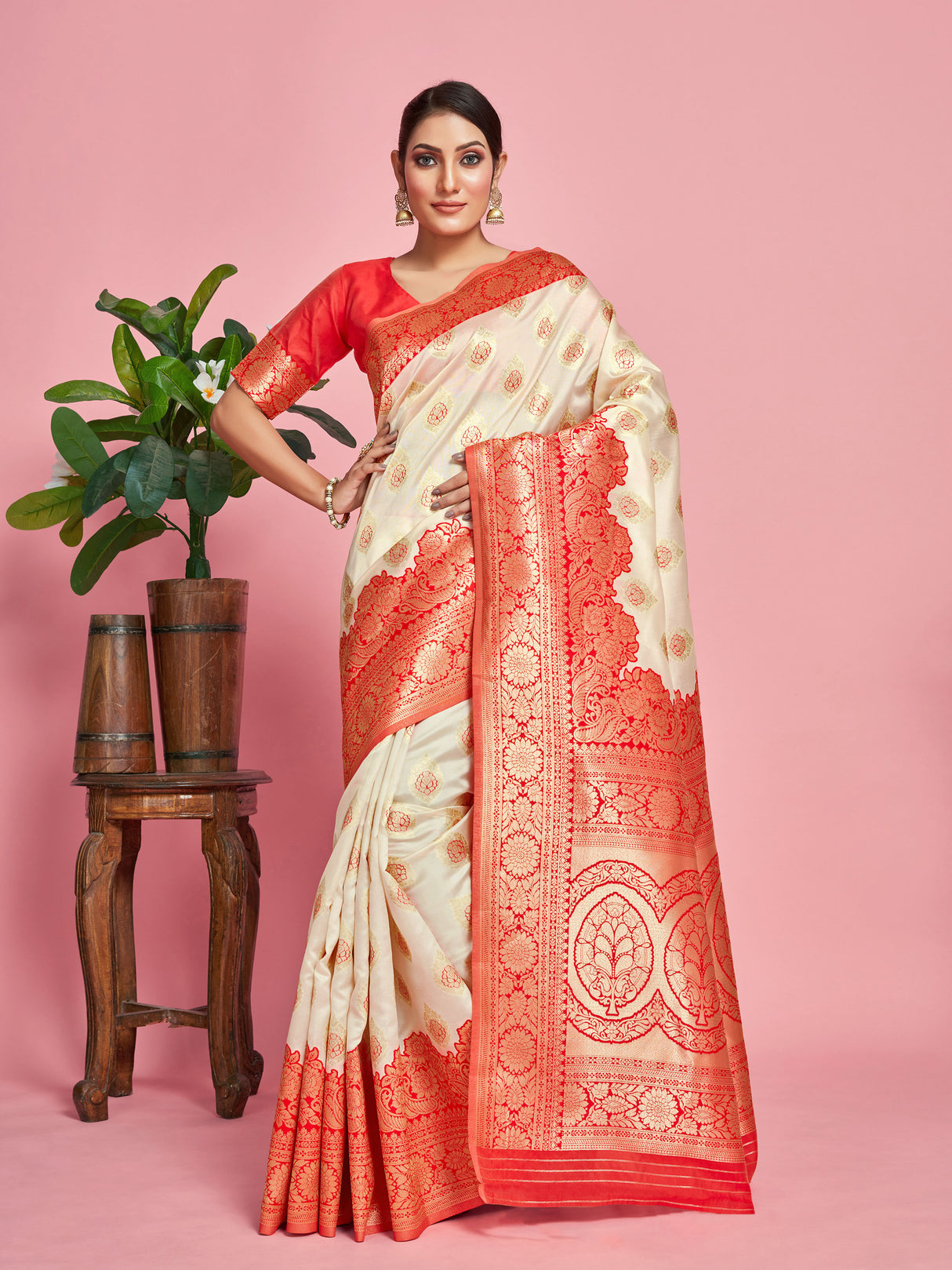 Mimosa Women's Woven Design Kanjivaram Art Silk Saree With Blouse Piece : SA00001341WHFREE