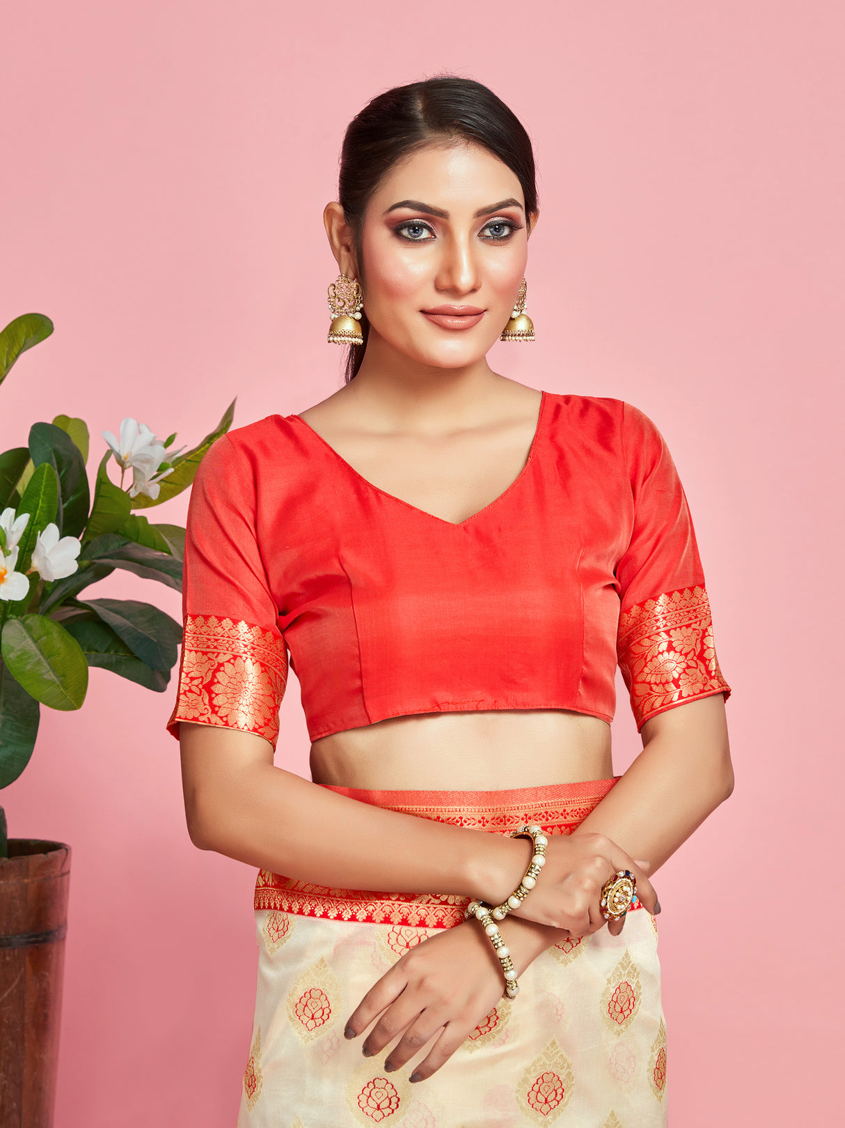 Mimosa Women's Woven Design Kanjivaram Art Silk Saree With Blouse Piece : SA00001341WHFREE