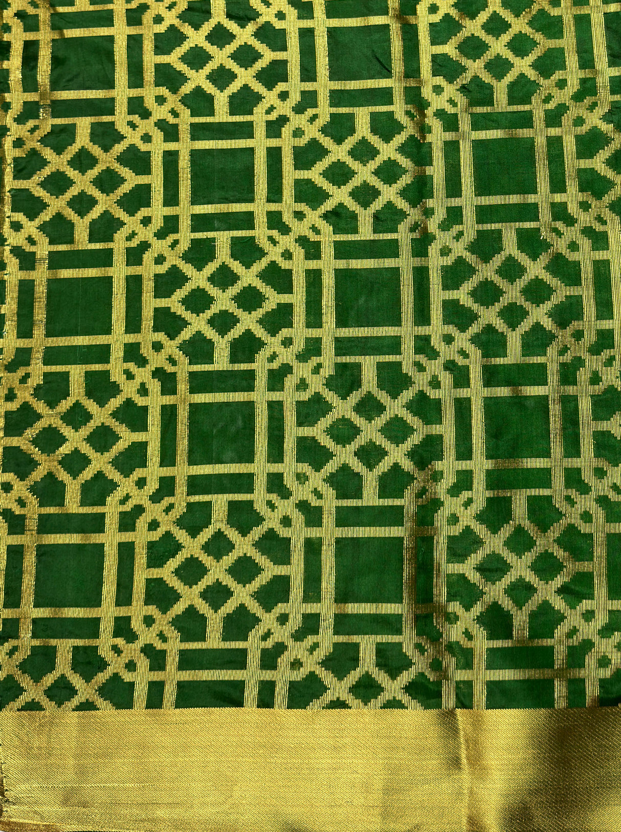MIMOSA Women's Woven Design Banarasi Style Art Silk  Saree with Blouse Piece - Green ( SA00003121GRNFREE )