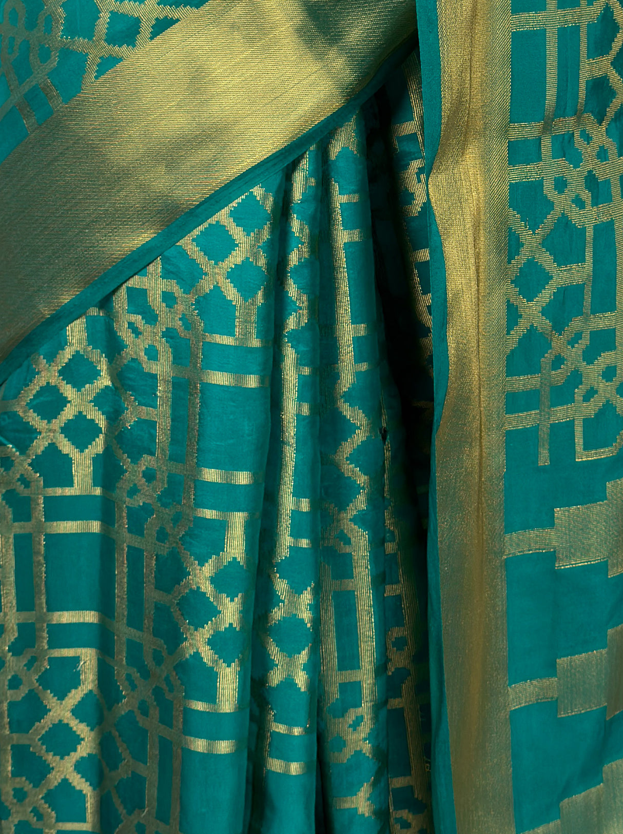 MIMOSA Women's Woven Design Banarasi Style Art Silk  Saree with Blouse Piece - Saffire ( SA00003121SFFREE )