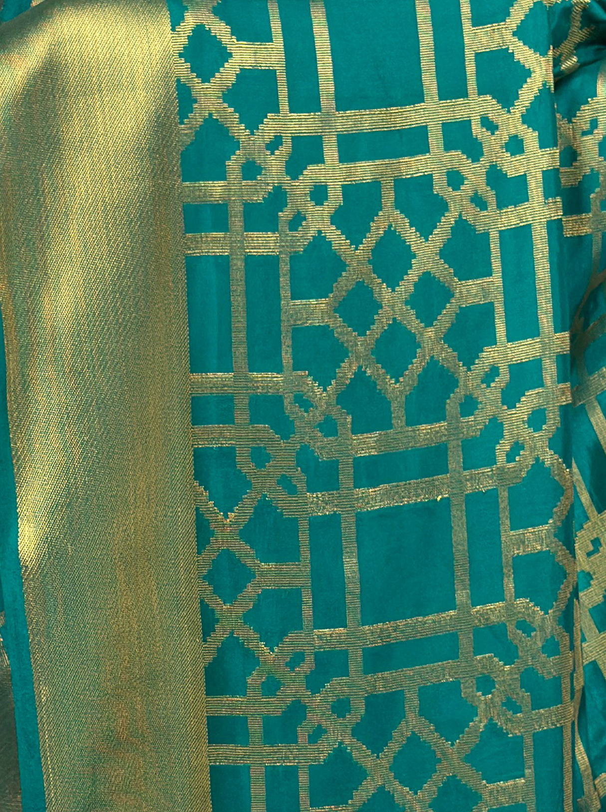 MIMOSA Women's Woven Design Banarasi Style Art Silk  Saree with Blouse Piece - Saffire ( SA00003121SFFREE )