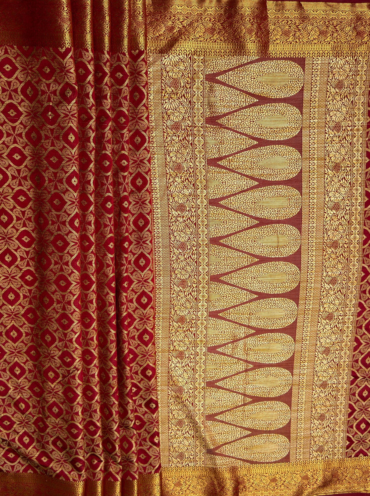 MIMOSA Women's Woven Design Banarasi Style Raw Silk Saree with Blouse Piece - Maroon ( SA00003131MRFREE )
