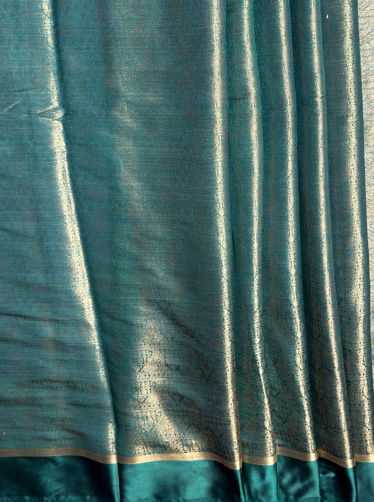 MIMOSA Women's Woven Design Mysore Silk Style Crepe Saree with Blouse Piece - Green ( SA00003134GRNFREE )