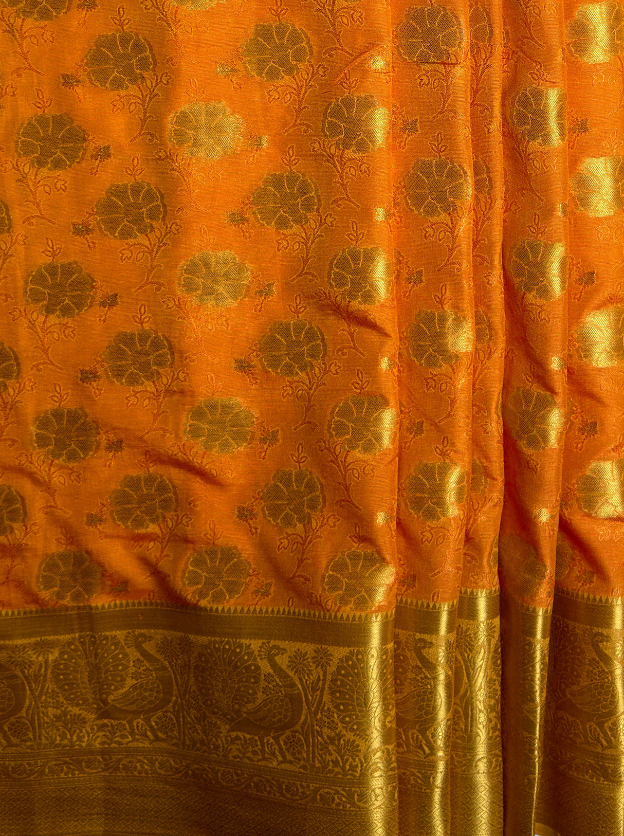 MIMOSA Women's Woven Design Kanjivaram Style Art Silk  Saree with Blouse Piece - Gold ( SA00003142GDFREE )