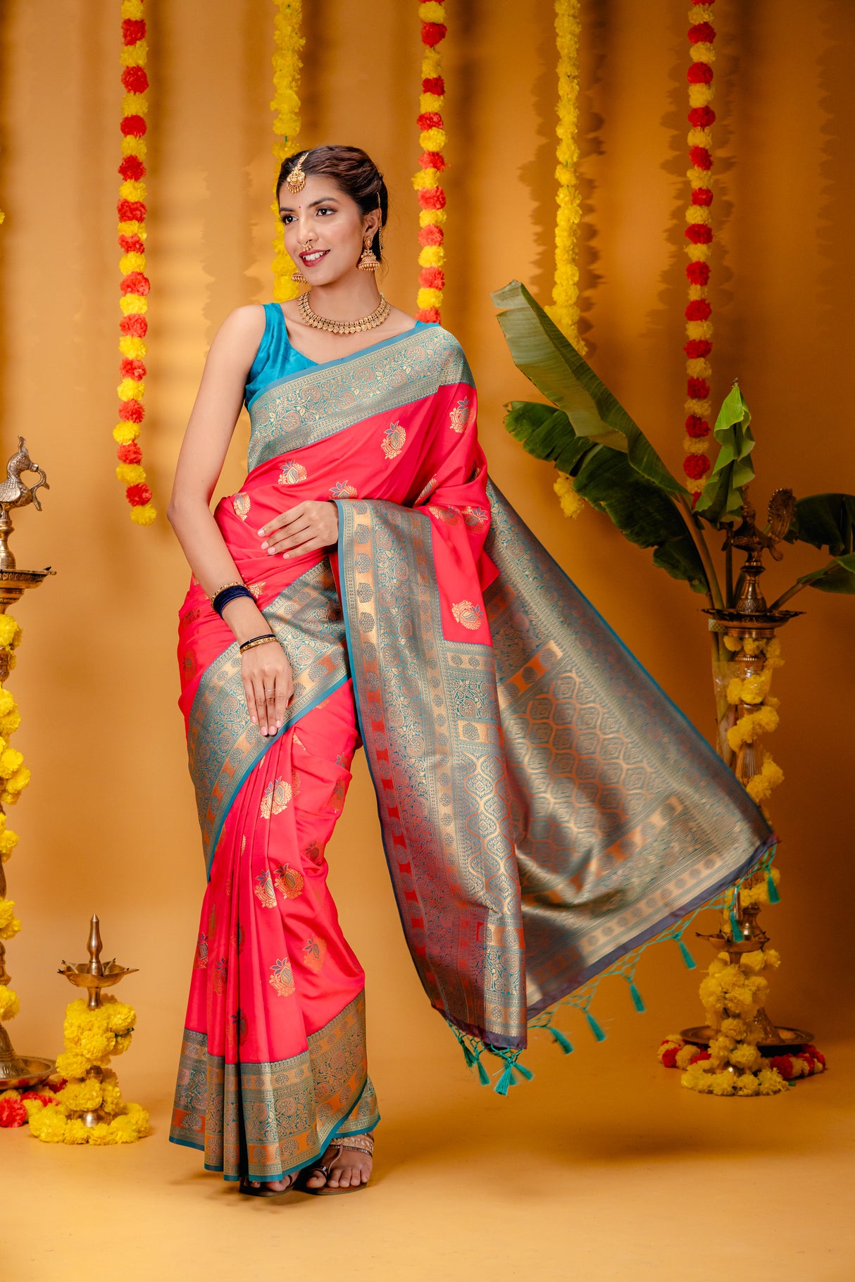 Mimosa Women's Woven Design Kanjivaram Style Art Silk Saree With Blouse Piece : SA00001693GJFREE