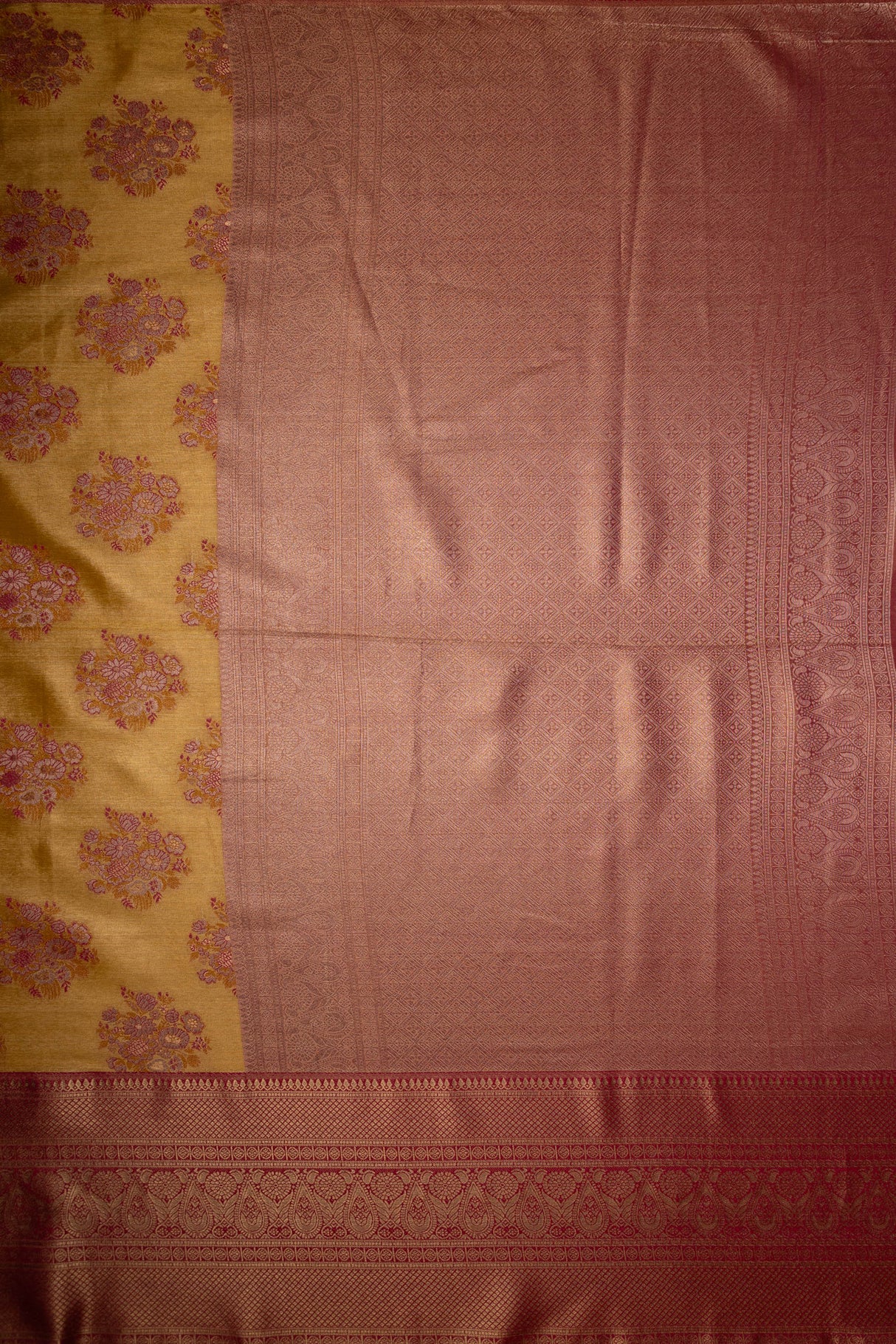 Mimosa Women's Woven Design Kanjivaram Style Art Silk Saree With Blouse Piece : SA00001818GDFREE