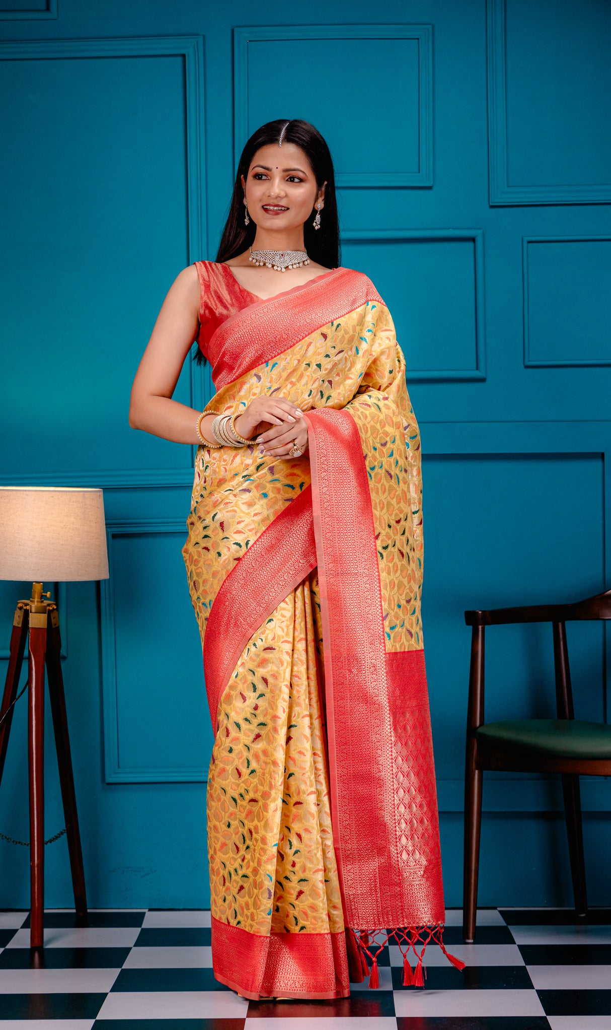 Mimosa Women's Woven Design Kanjivaram Style Art Silk Saree With Blouse Piece : SA00001596GDFREE