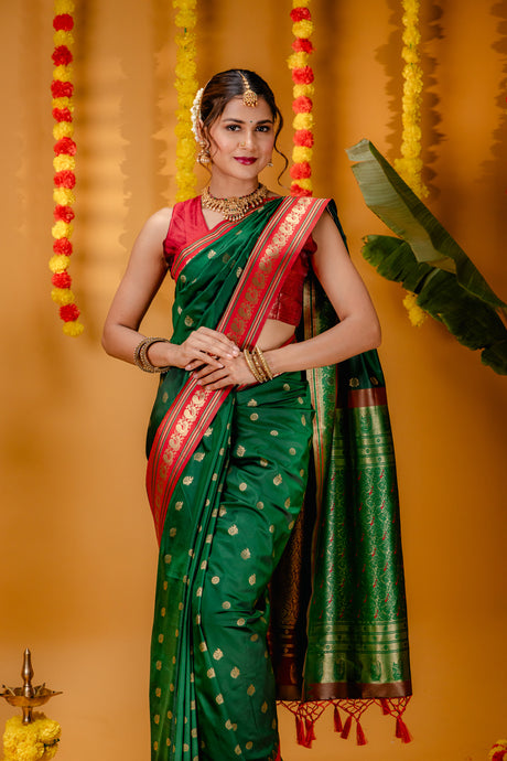 Mimosa Women's Woven Design Kanjivaram Style Art Silk Saree With Blouse Piece : SA00001733GRNFREE