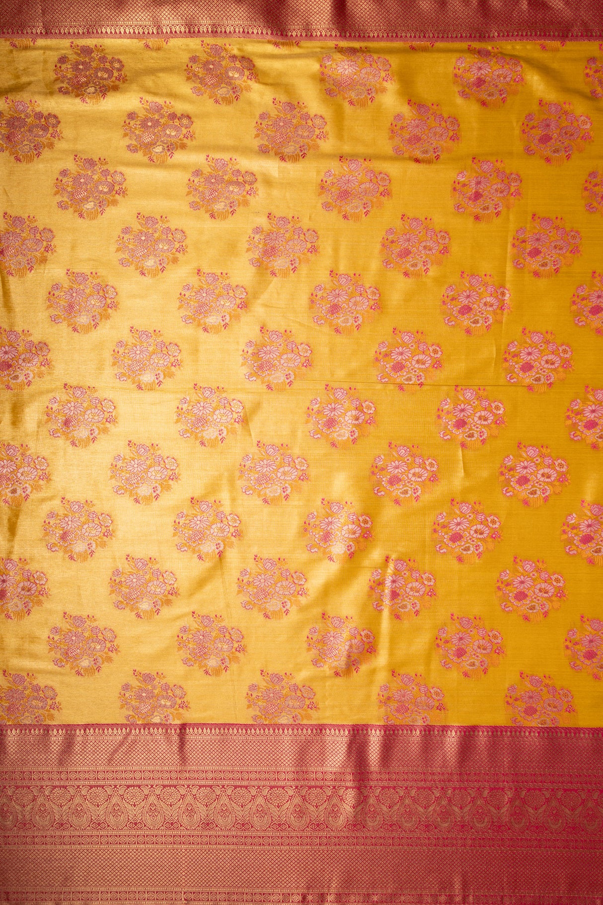 Mimosa Women's Woven Design Kanjivaram Style Art Silk Saree With Blouse Piece : SA00001818GDFREE