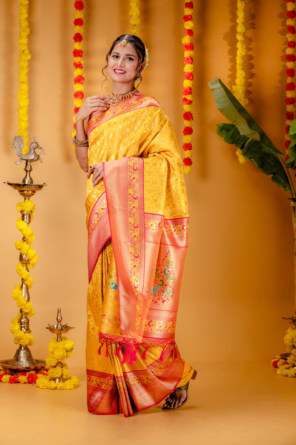 Mimosa Women's Woven Design Paithani Style Art Silk Saree With Blouse Piece : SA00001654GDFREE