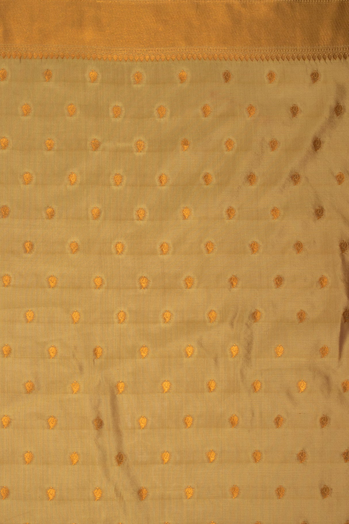 Mimosa Women's Woven Design Kanjivaram Style Art Silk Saree With Blouse Piece : SA00001760GDFREE
