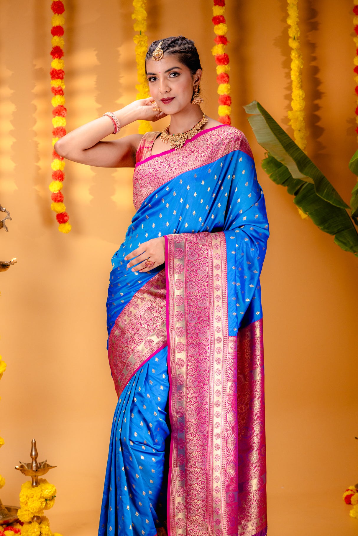 Mimosa Women's Woven Design Kanjivaram Style Art Silk Saree With Blouse Piece : SA00001607ANFREE