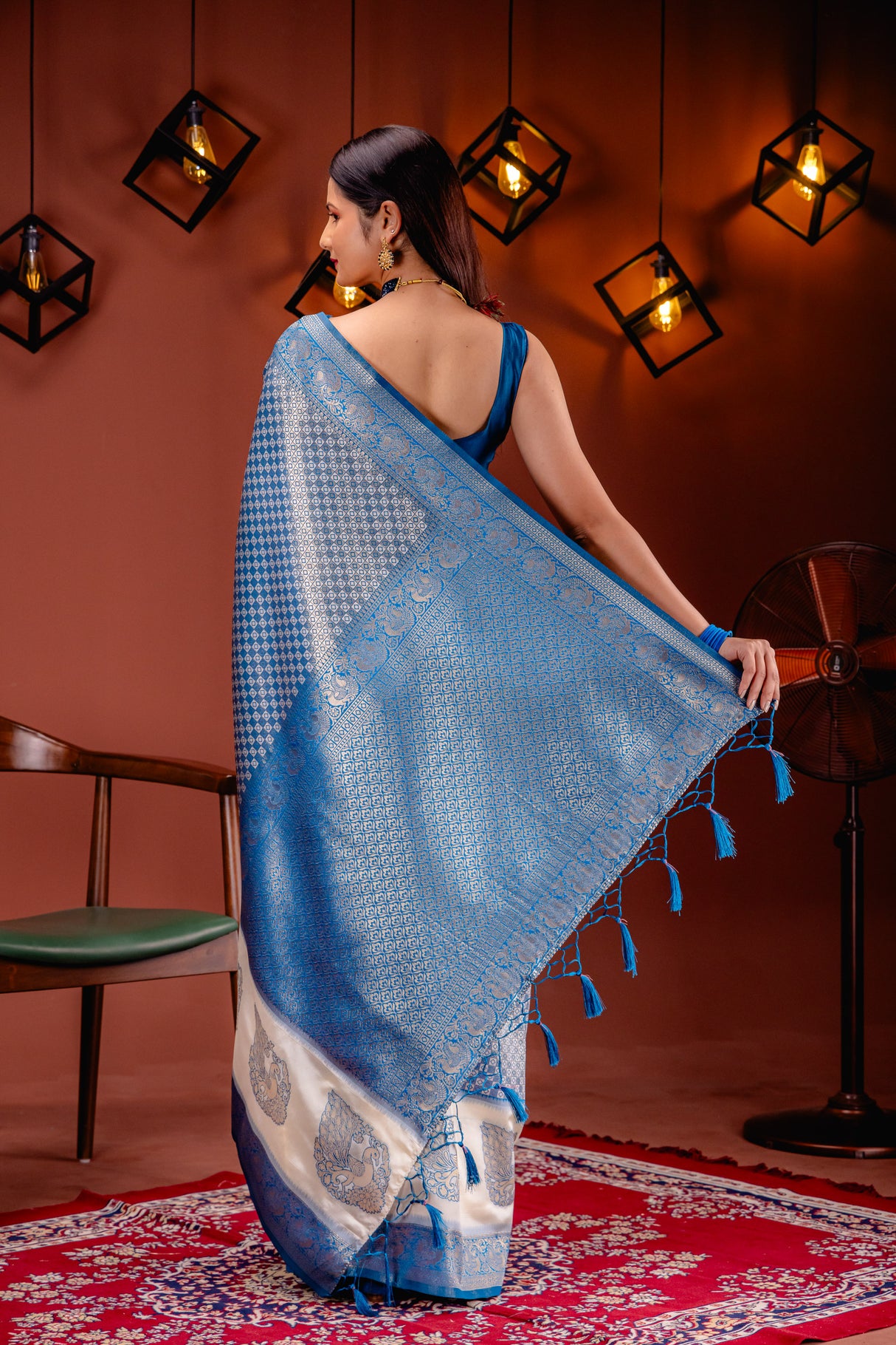 Mimosa Women's Woven Design Kanjivaram Style Art Silk Saree With Blouse Piece : SA00001623ANFREE