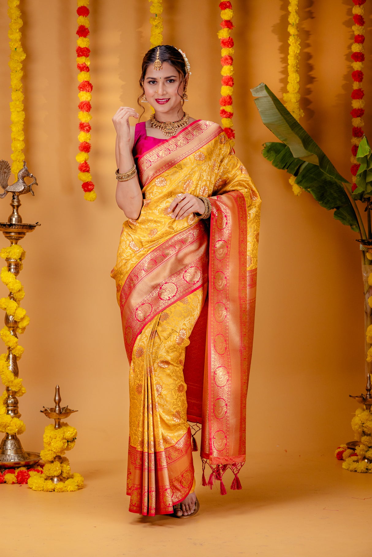 Mimosa Women's Woven Design Kanjivaram Style Art Silk Saree With Blouse Piece : SA00001608GDFREE