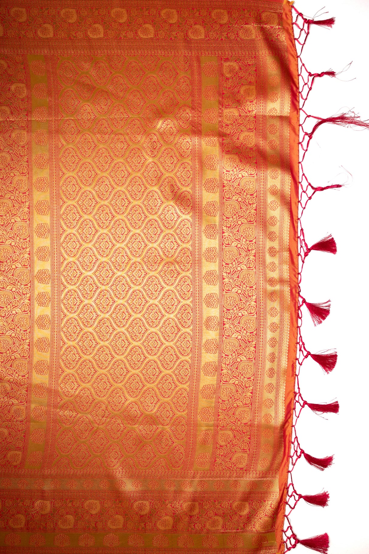 Mimosa Women's Woven Design Kanjivaram Style Art Silk Saree With Blouse Piece : SA00001693PSFREE