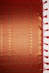 Mimosa Women's Woven Design Kanjivaram Style Art Silk Saree With Blouse Piece : SA00001693GRNFREE