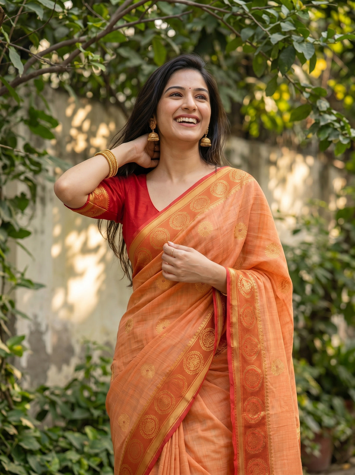 MIMOSA Peach Kanjivaram tusser Saree — pose 10 styling detail