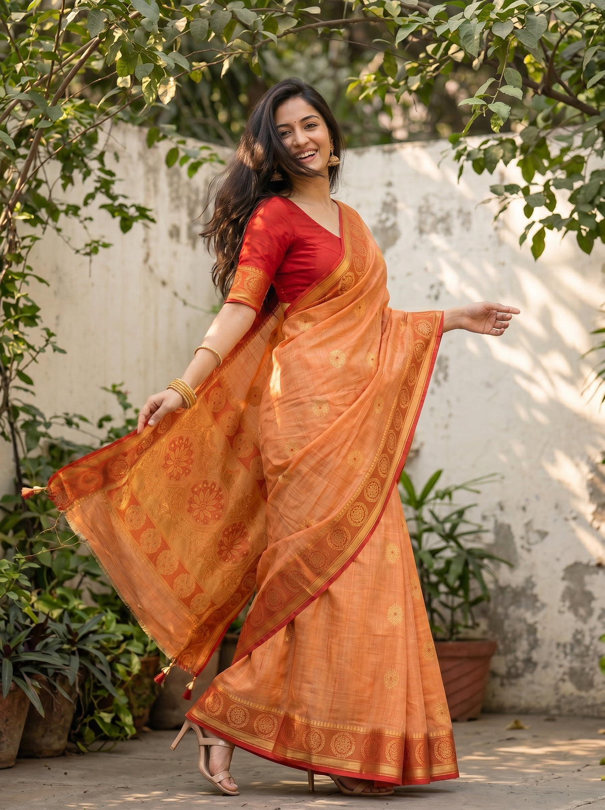 MIMOSA Peach Kanjivaram tusser Saree — pose 9 styling detail