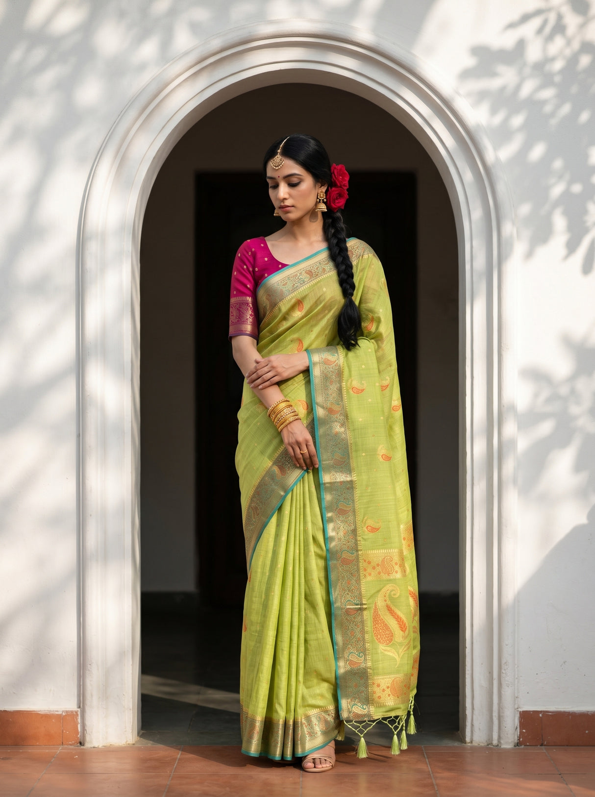 MIMOSA Saree Saree — pose 5 styling detail