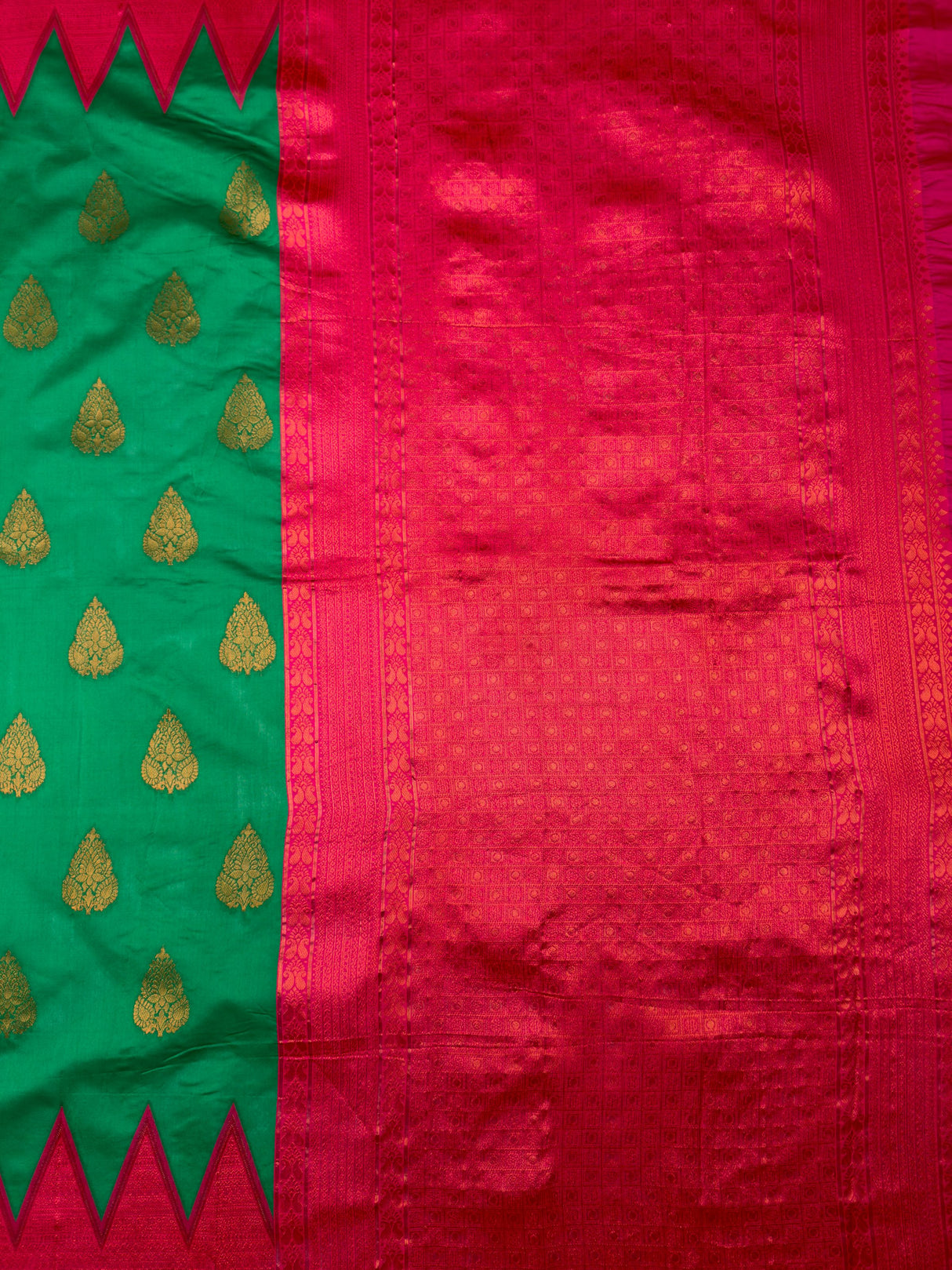 MIMOSA Green Saree Saree — pallu and zari work detail