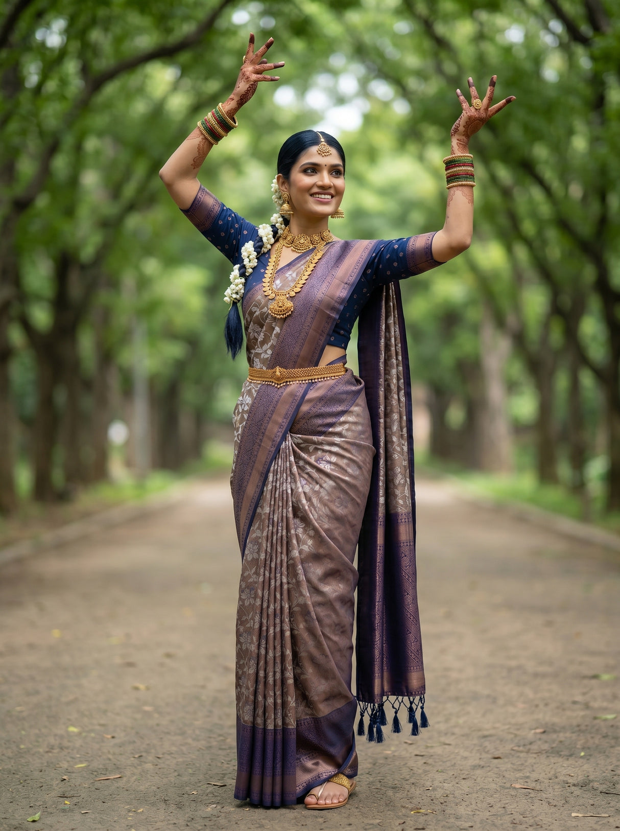MIMOSA Saree Saree — pose 5 styling detail