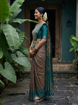 MIMOSA Saree Saree — pose 3 styling detail