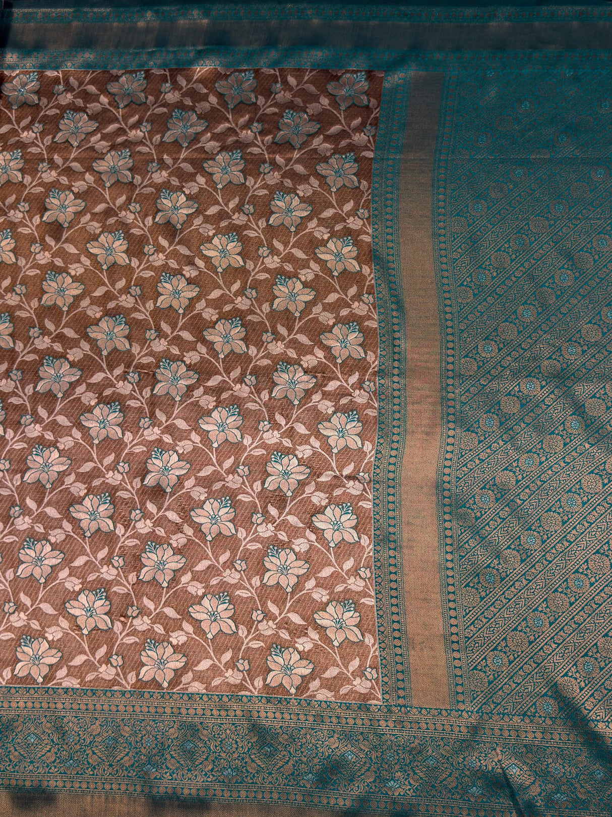 MIMOSA Saree Saree — pallu and zari work detail