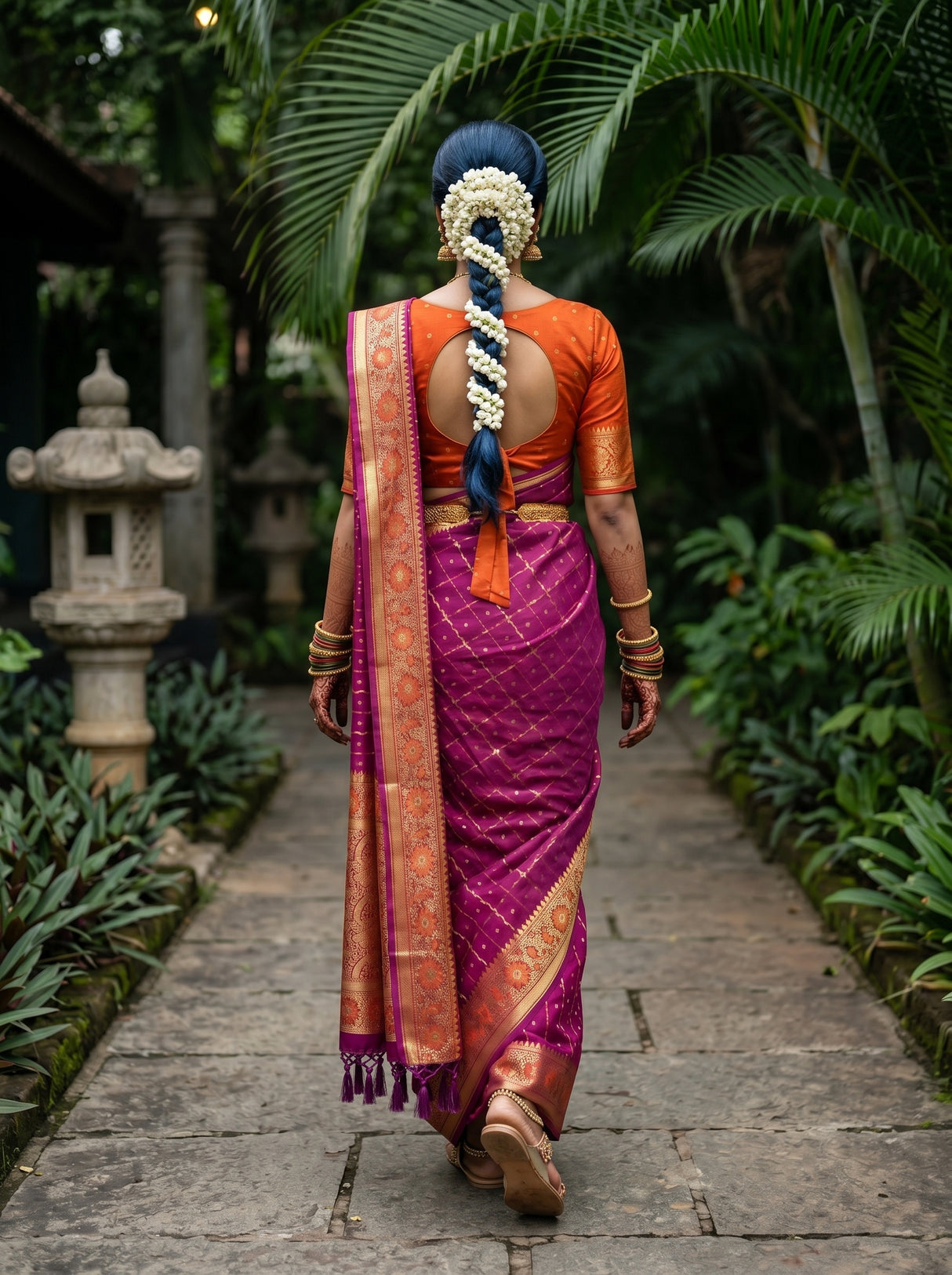 MIMOSA Saree Saree — pose 2 styling detail