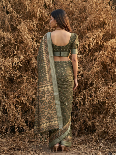 MIMOSA Saree Saree — pose 2 styling detail