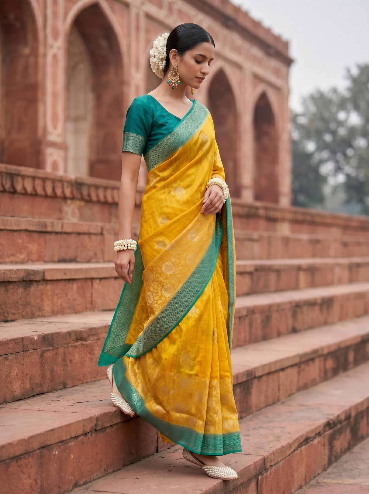 MIMOSA Saree Saree — pose 6 styling detail