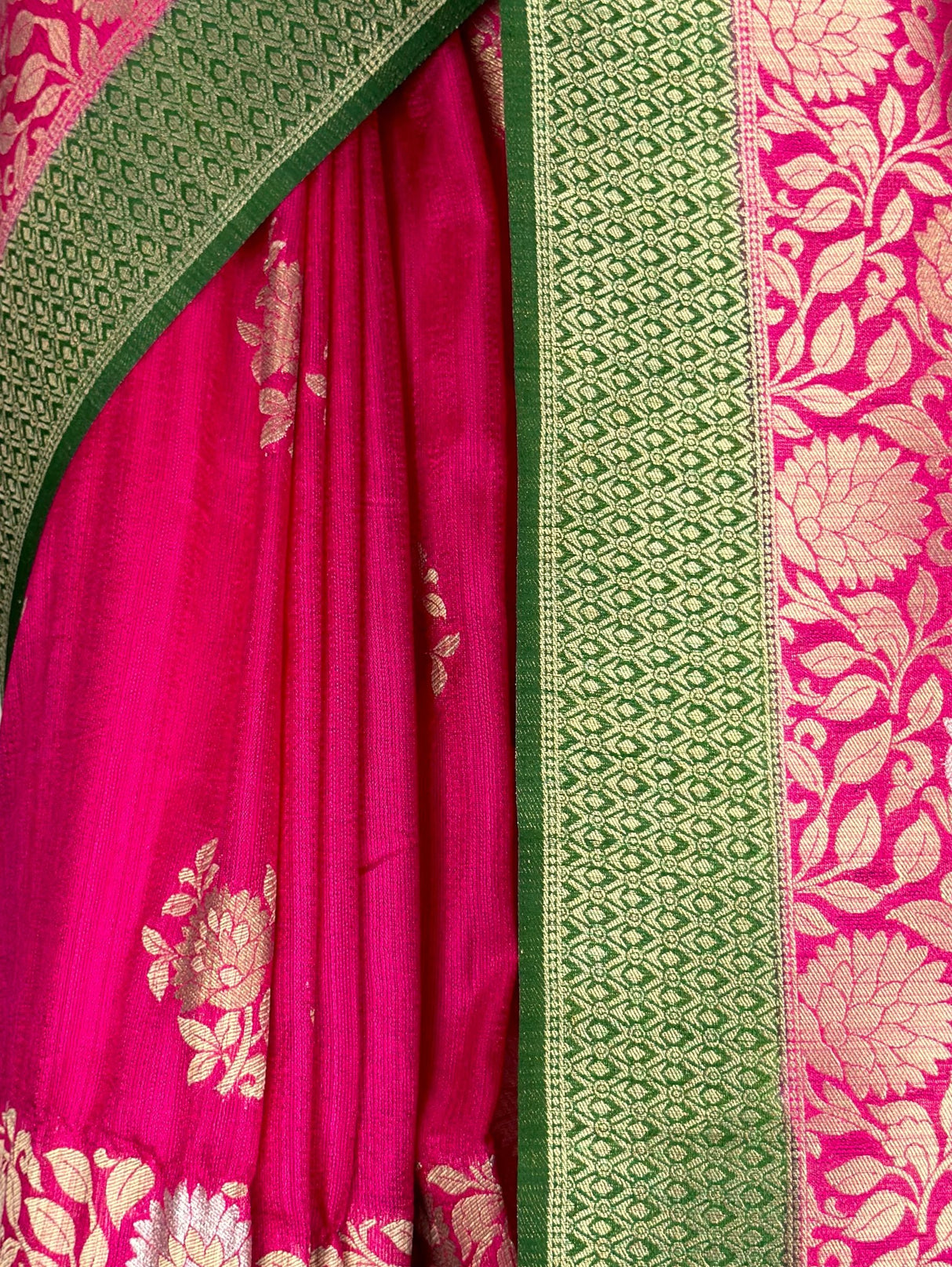 MIMOSA Saree Saree — fleets shot full lifestyle