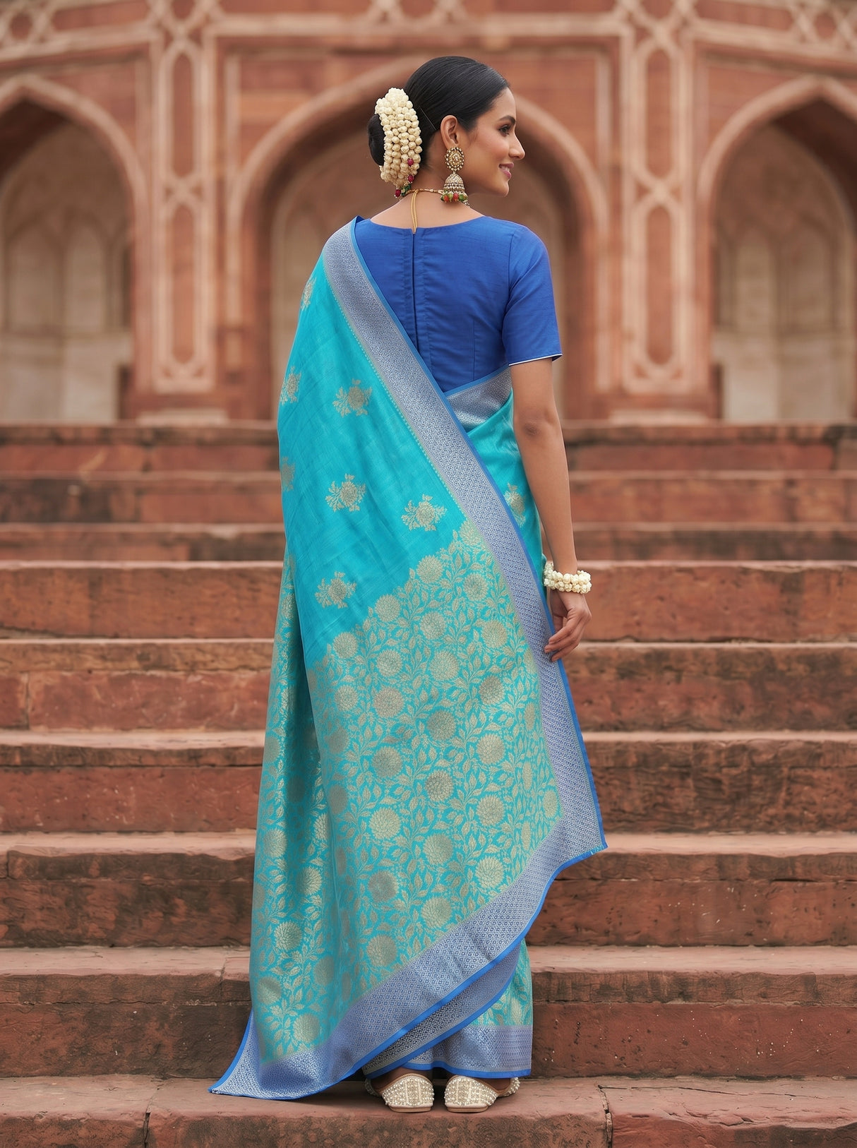 MIMOSA Saree Saree — pose 2 styling detail
