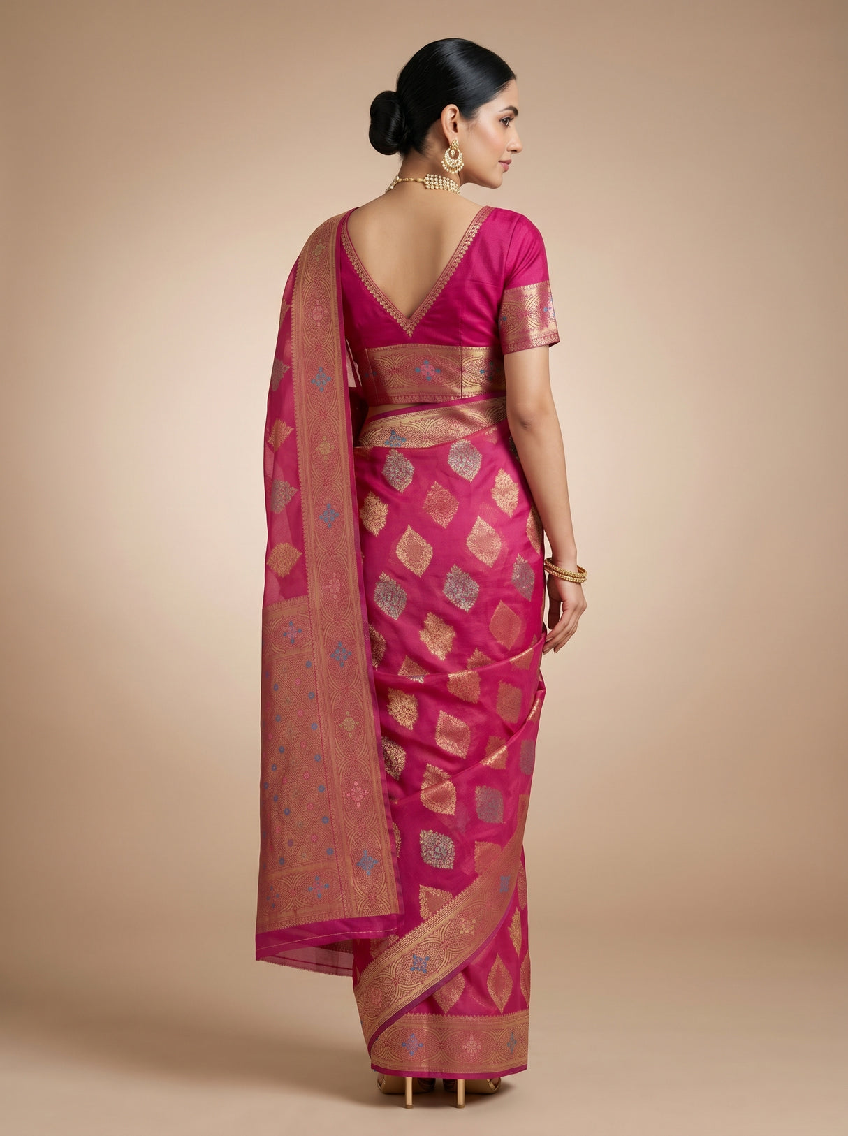 MIMOSA Saree Saree — pose 8 styling detail