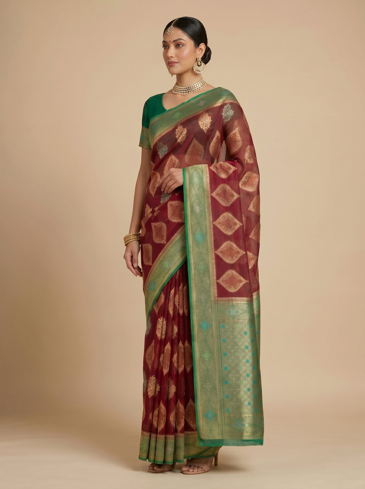 MIMOSA Saree Saree — pose 3 styling detail