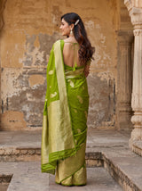 MIMOSA Saree Saree — pose 2 styling detail